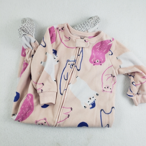 Set of Two Carter's Fleece Footies Pajamas Size 12 Months Hedgehogs Bears - Picture 6 of 10